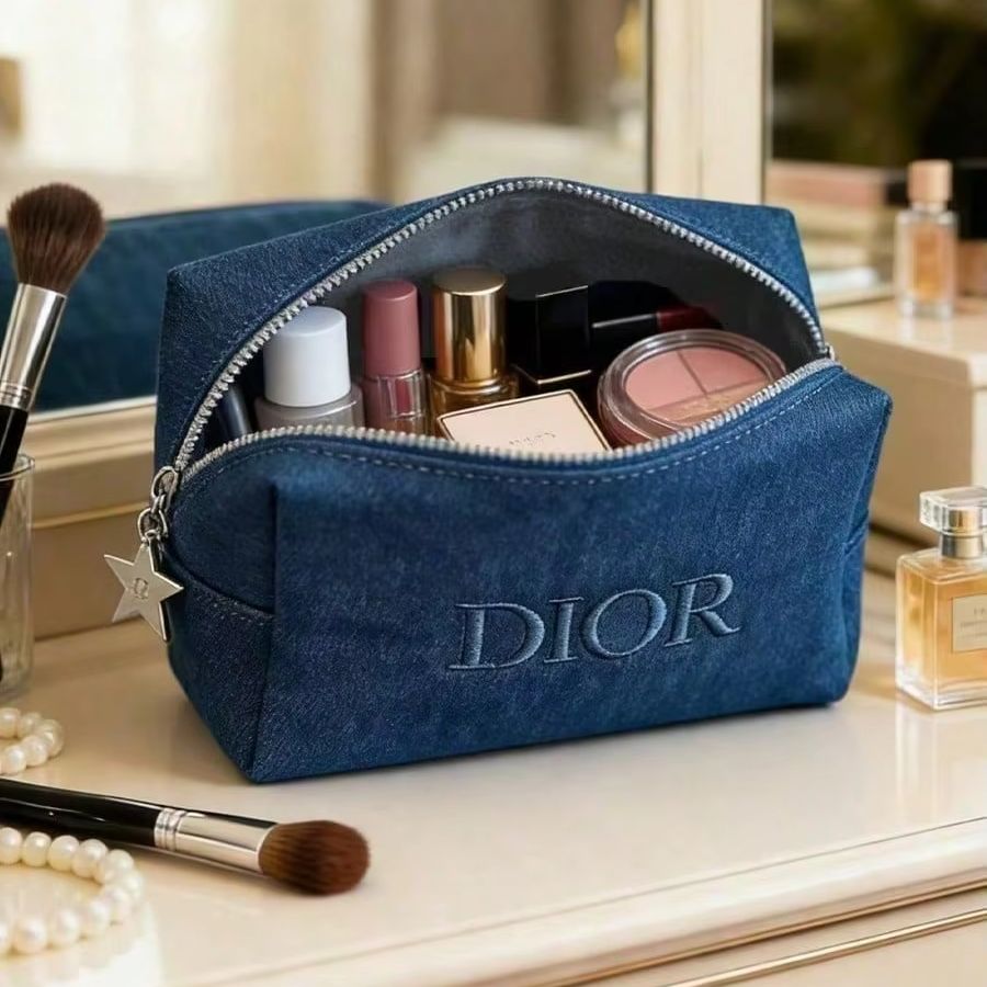 Dior Dark Denim Cosmetiktas me - Women Bags Dior recensie en prijs